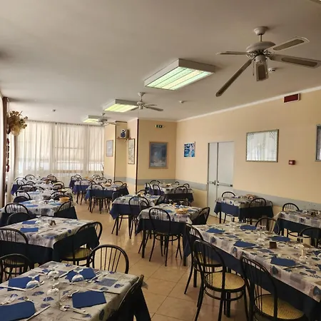 Clan Hotel