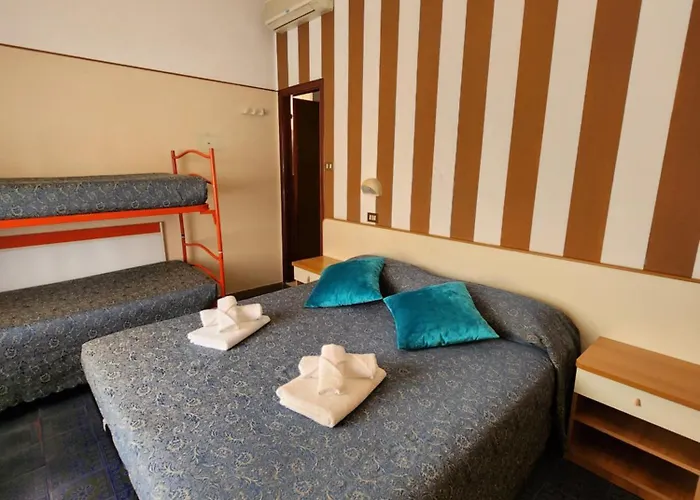 Clan Hotel